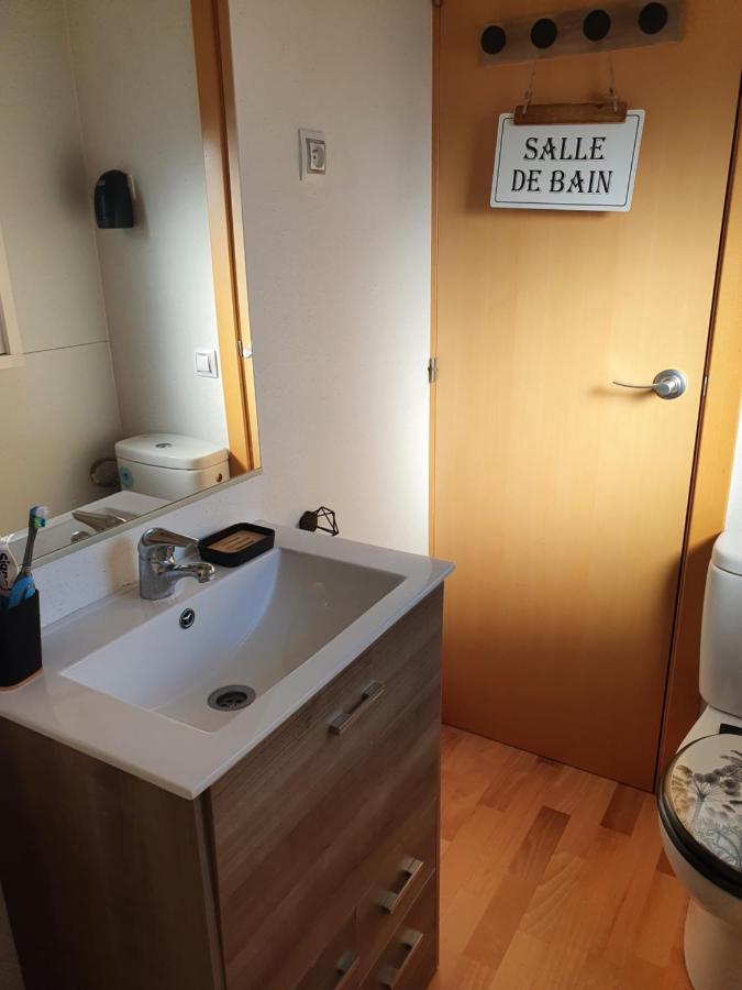 Mobil Home Dans Camping 萨亚古斯 外观 照片